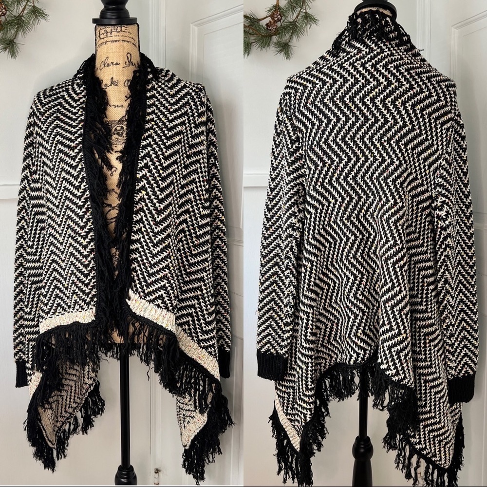 Janice Apparel Waterfall Open Front Fringe Knit Cardigan Sweater NWT
